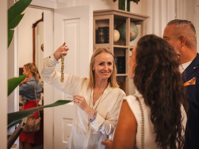 Sand Dollar Tamara Comolli 2023