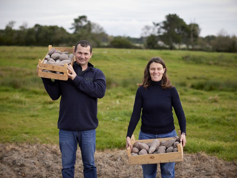 V-life Magazine: Local producers.