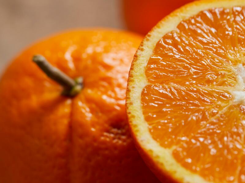 V-life: Orange local producer (Laranja de Silves).