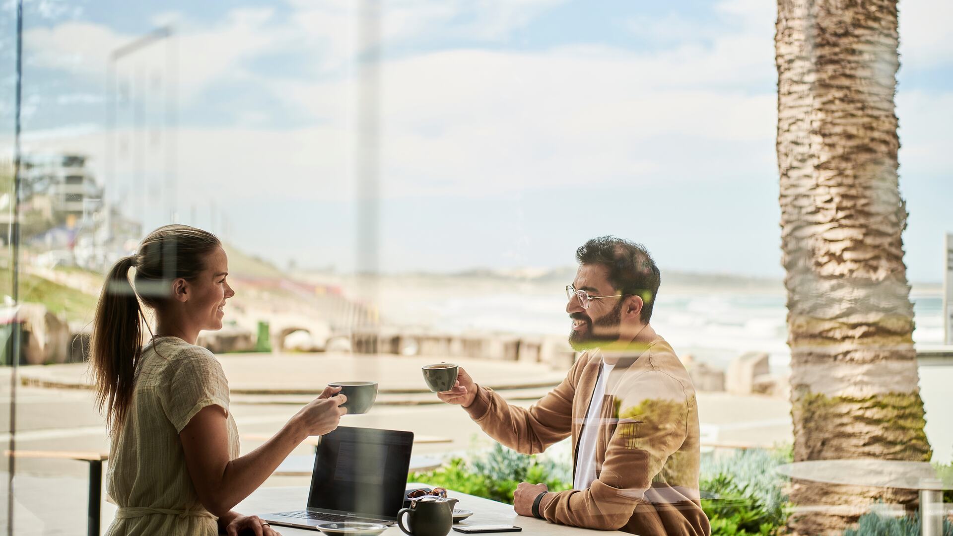 Couple having lunch.