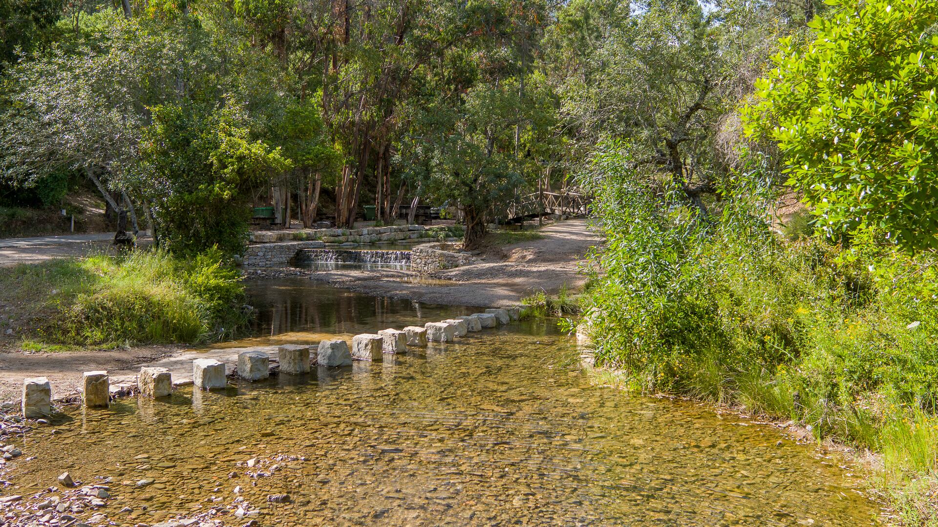 Natural Springs (Fonte Férrea)