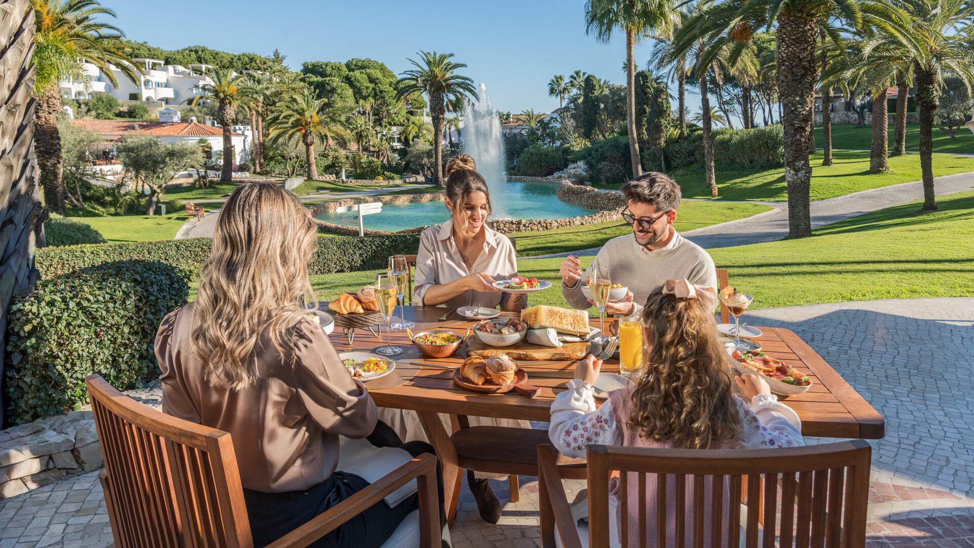 Upcoming Events: Vila Vita Sunday Brunch