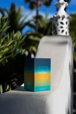 V-life shops: Perfume Al Sul.
