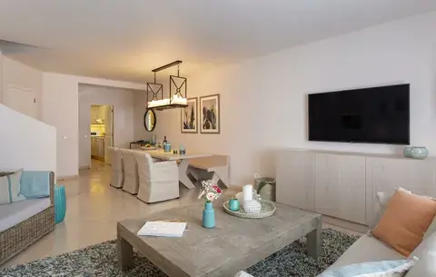 Vista Parc Two bedroom Duplex apartment