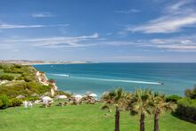 Residence garden - with sea view