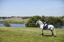 Fine Wines & Food Fair 2019 at Herdade dos Grous: Lady riding hourse.