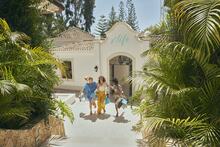 V-Life Shops at Vila Vita Parc