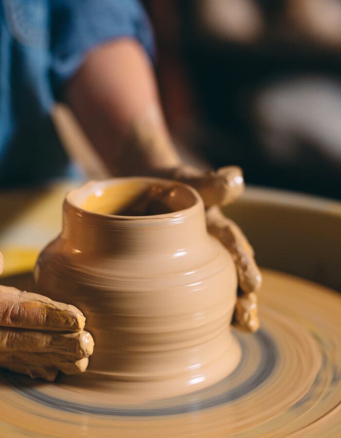 Upcoming events: Ceramics class with potter's wheel.