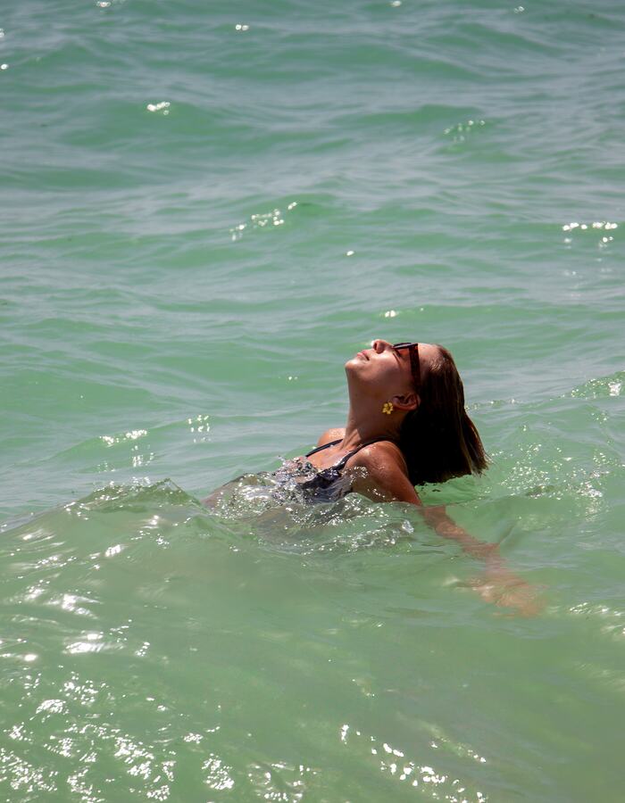Armação Beach Club: Beach Experience